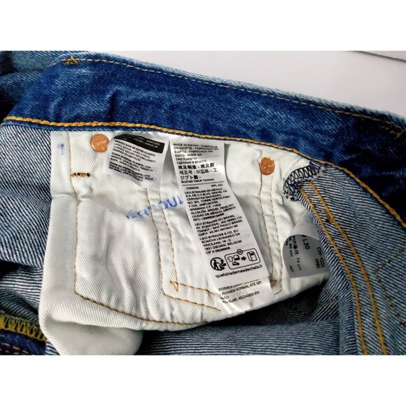 Levis Premium 501 Original Fit Jeans 29x30 Men’s Button-Fly Straight Leg Denim C - Picture 8 of 12